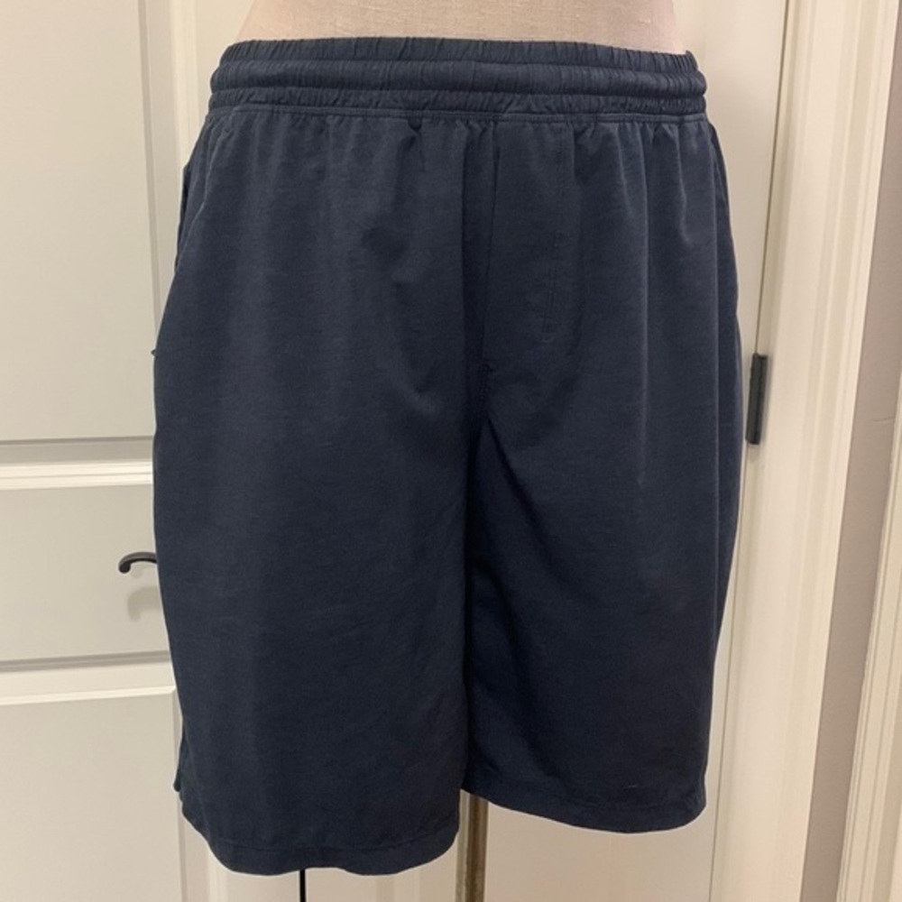 Lululemon men’s shorts